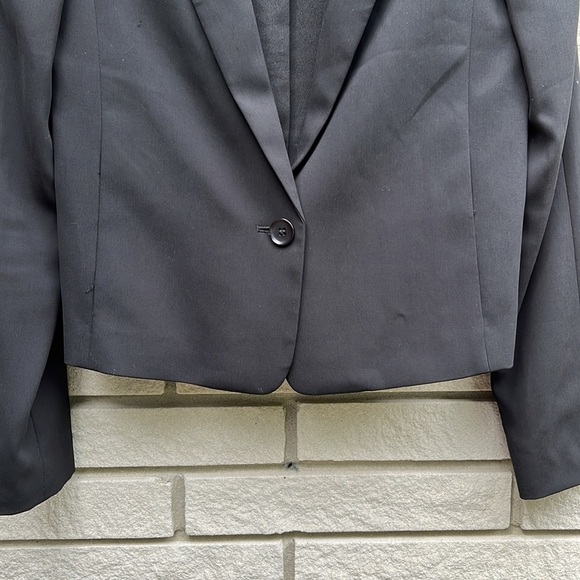 BCBGMaxAzria Black Collarless 1 Button Blazer XS - Picture 2 of 14